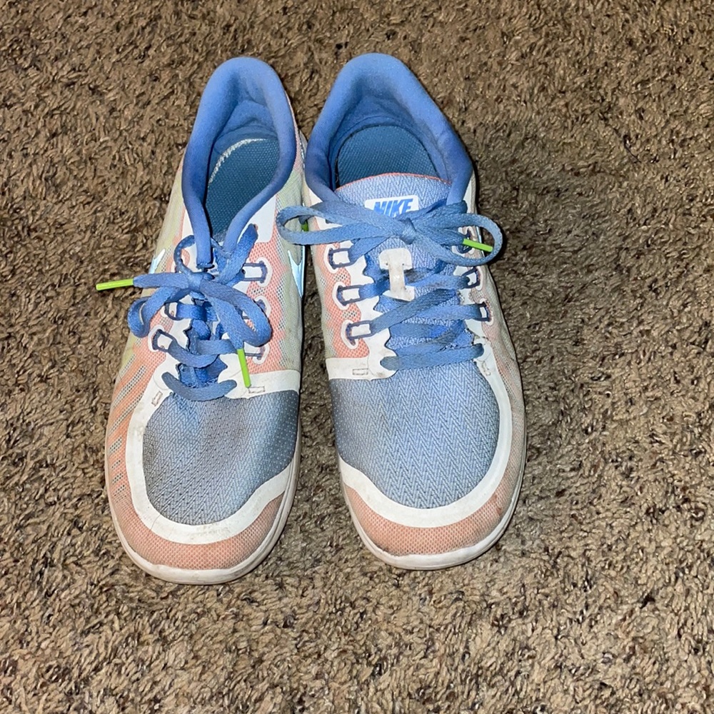 Nike shoes